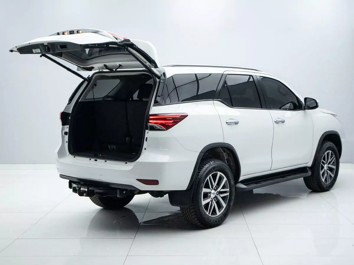 Vehicle Image for 6/17for Toyota Fortuner 2.8GD-6 Epic