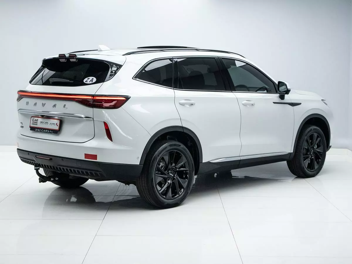 Vehicle Image for 5/17for Haval H6 1.5T HEV Ultra Luxury