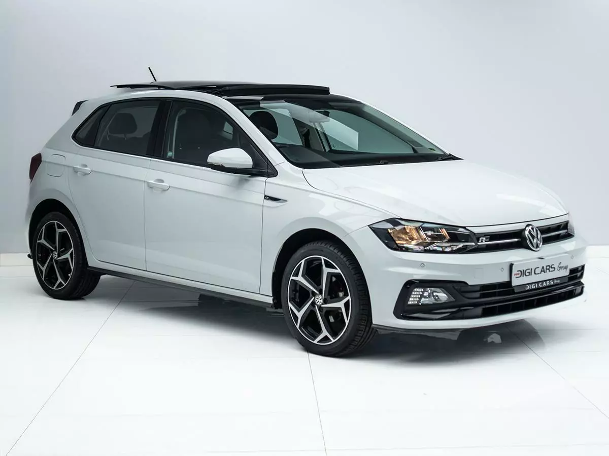 Volkswagen Polo Hatch 1.0TSI Comfortline R-Line 2018