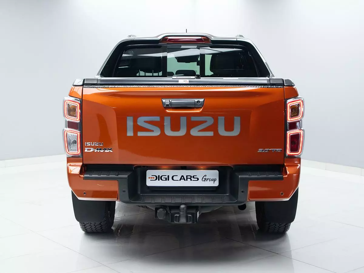 Vehicle Image for 9/17for Isuzu D-Max 3.0TD Double Cab V-Cross