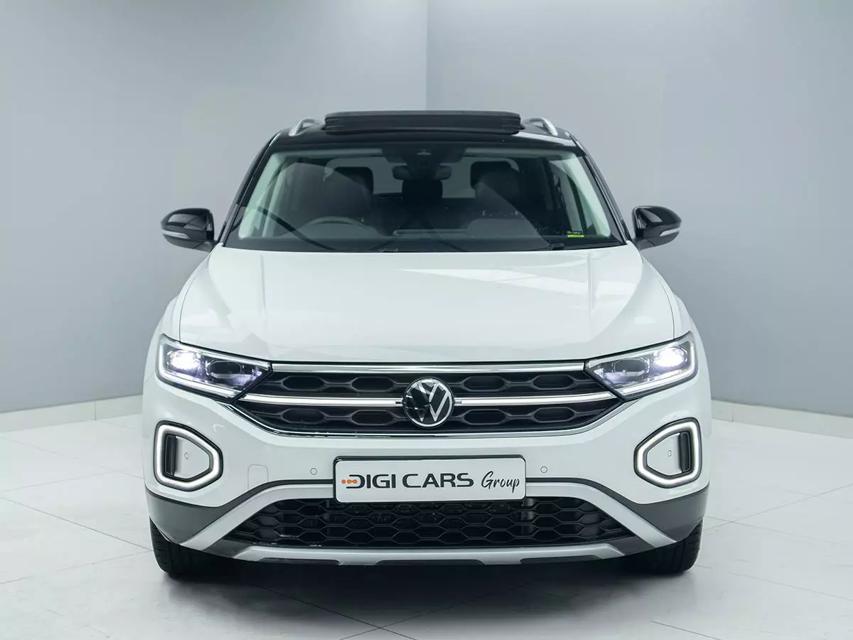 Vehicle Image for 3/17for Volkswagen T-Roc 1.4TSI Design