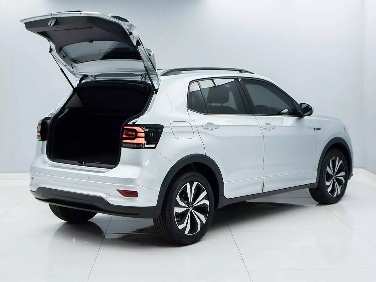 Vehicle Image for 6/17for Volkswagen T-Cross 1.0TSI 85kW Comfortline R-Line