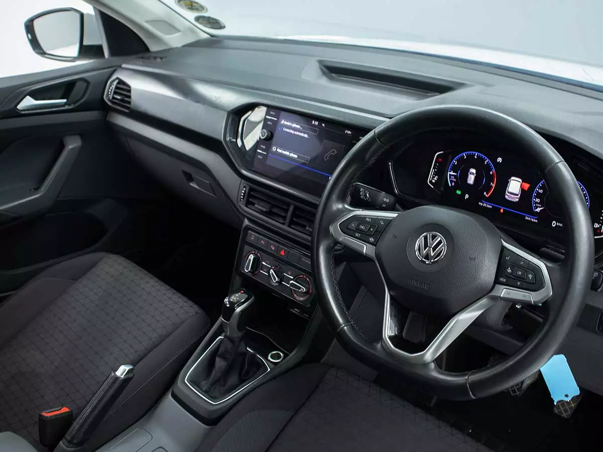 Vehicle Image for 13/17for Volkswagen T-Cross 1.0TSI 85kW Comfortline R-Line