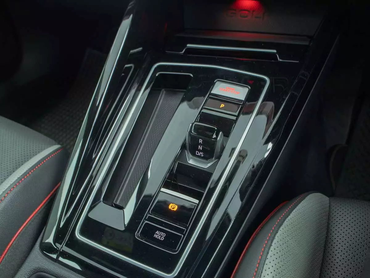 Vehicle Image for 12/17for Volkswagen Golf GTI