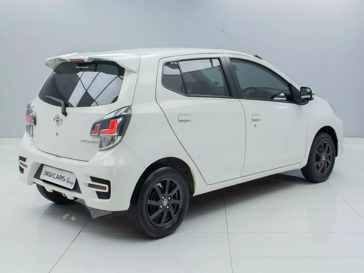 Vehicle Image for 5/17for Toyota Agya 1.0