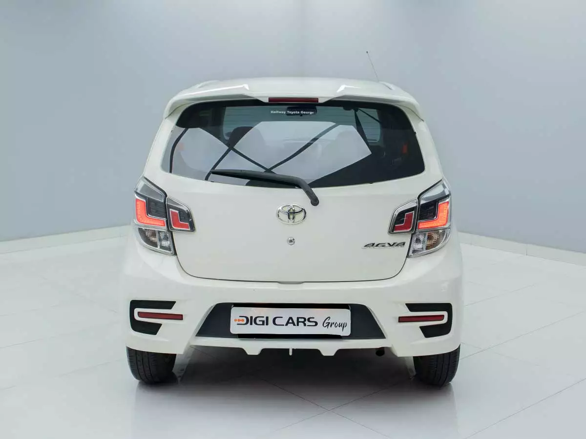 Vehicle Image for 9/17for Toyota Agya 1.0