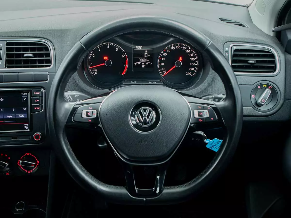 Vehicle Image for 10/17for Volkswagen Polo Vivo Hatch 1.6 Highline